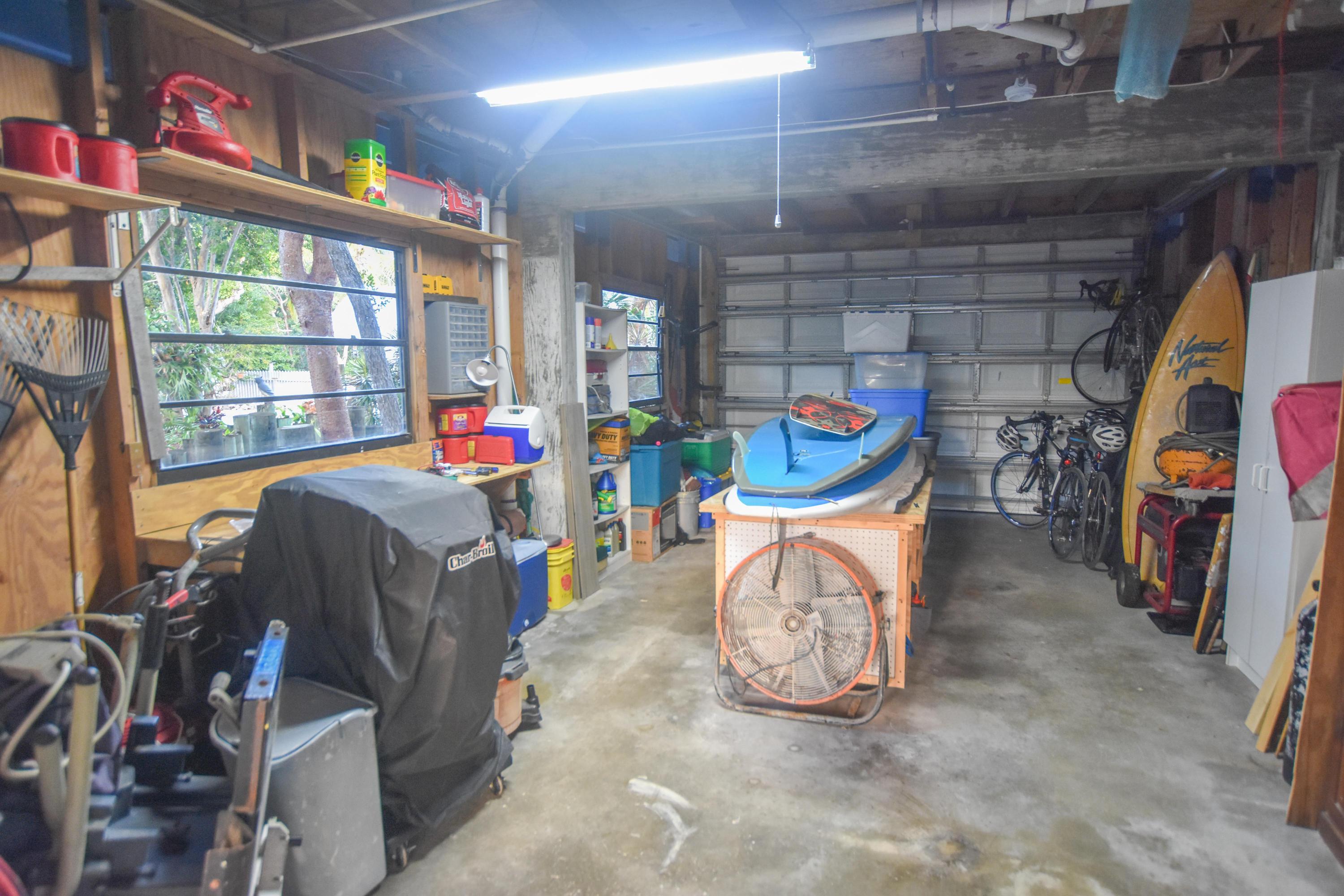216 Coral Road Islamorada, FL 33036 - Photo 16 of 34 garage-1