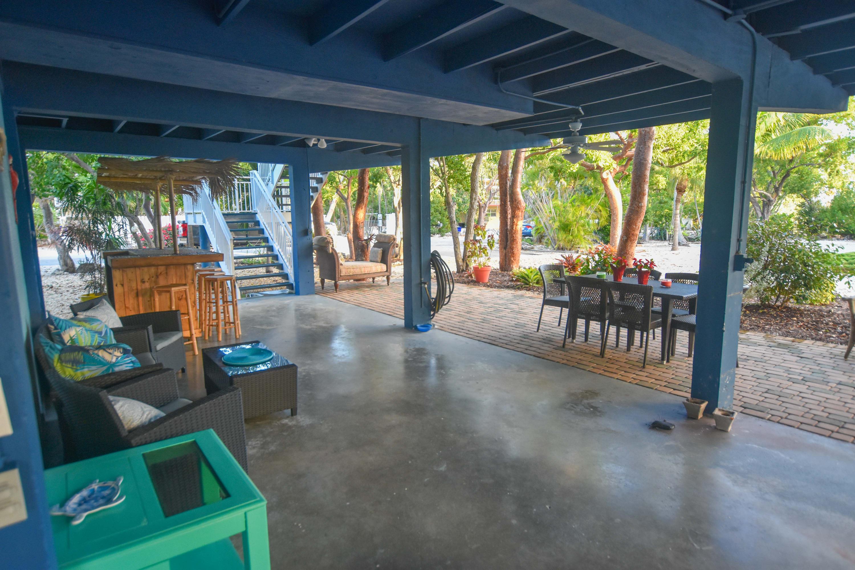 216 Coral Road Islamorada, FL 33036 - Photo 17 of 34 entertainment area-2
