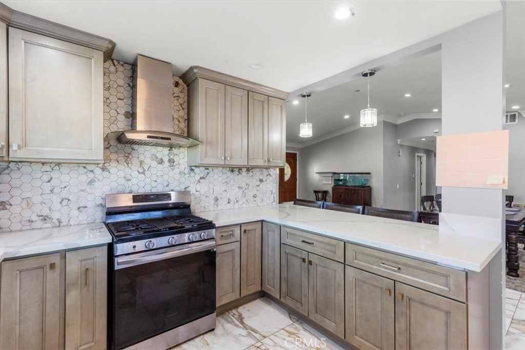 661 Woodhill Street Rialto, CA 92376 - Photo 12 of 49