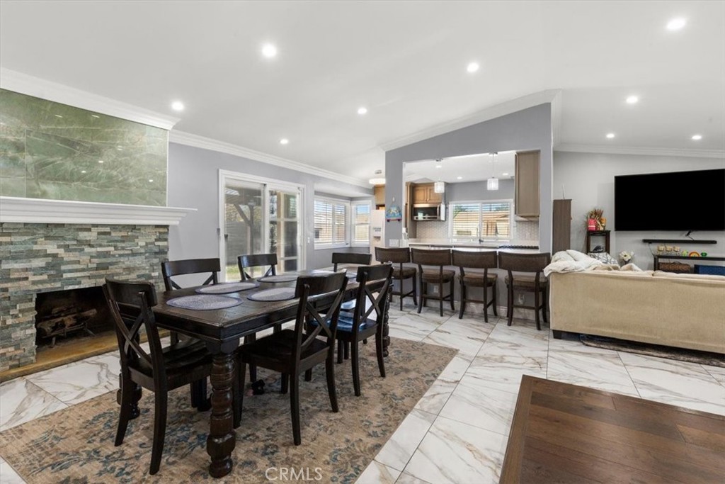 661 Woodhill Street Rialto, CA 92376 - Photo 15 of 49