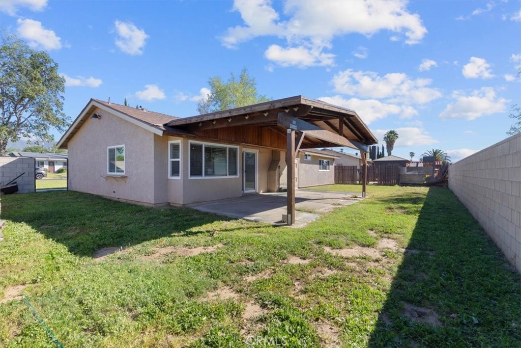 661 Woodhill Street Rialto, CA 92376 - Photo 41 of 49