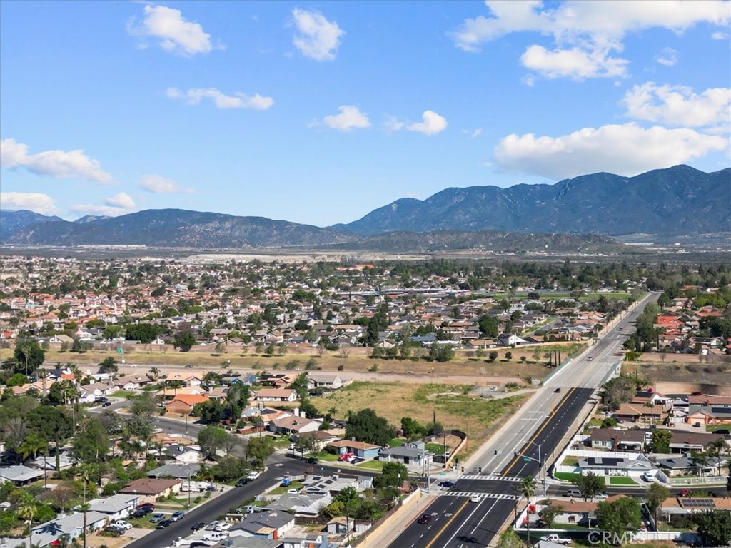 661 Woodhill Street Rialto, CA 92376 - Photo 45 of 49