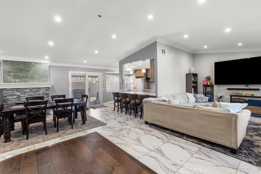 661 Woodhill Street Rialto, CA 92376 - Photo 7 of 49