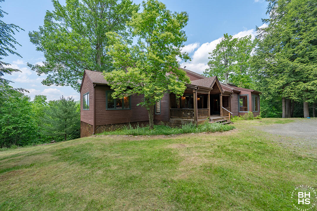 147 Jackson Road Keene, NY 12942 - Photo 1 of 70 Gallery Image 1