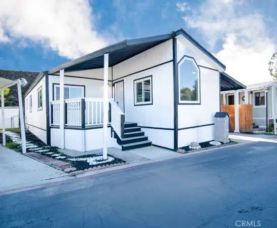 a view of a house with garage