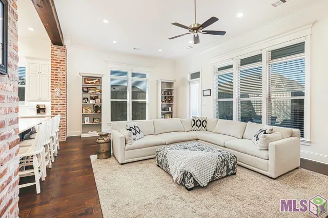 $612,400 | 38182 Emery Lane, Prairieville, LA 70769