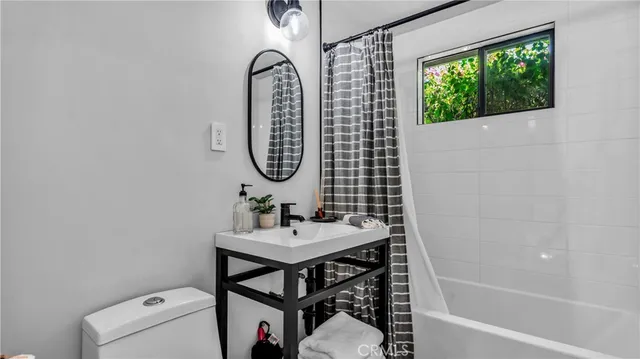 $999,000 | 250 West Cortez Road, Palm Springs, CA 92262