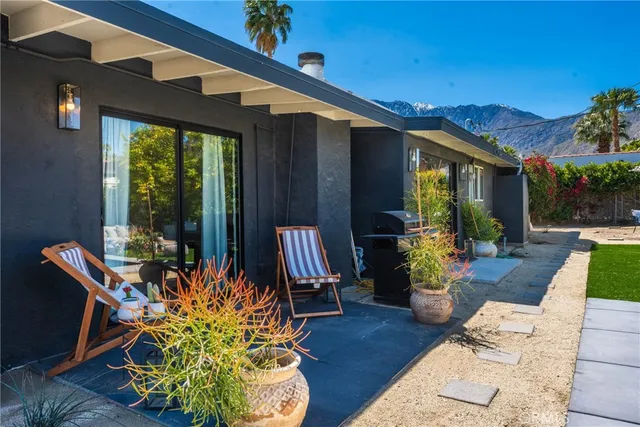 $999,000 | 250 West Cortez Road, Palm Springs, CA 92262