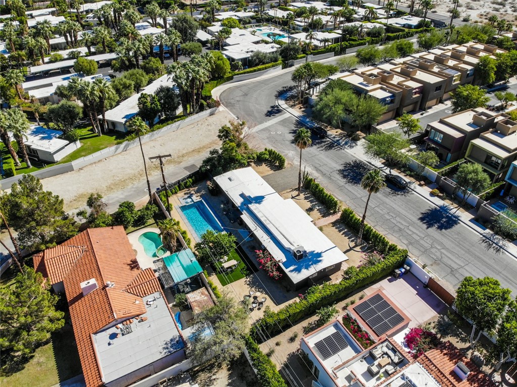 250 West Cortez Road Palm Springs, CA 92262 - Photo 52 of 54 an aerial view of residential houses with outdoor space