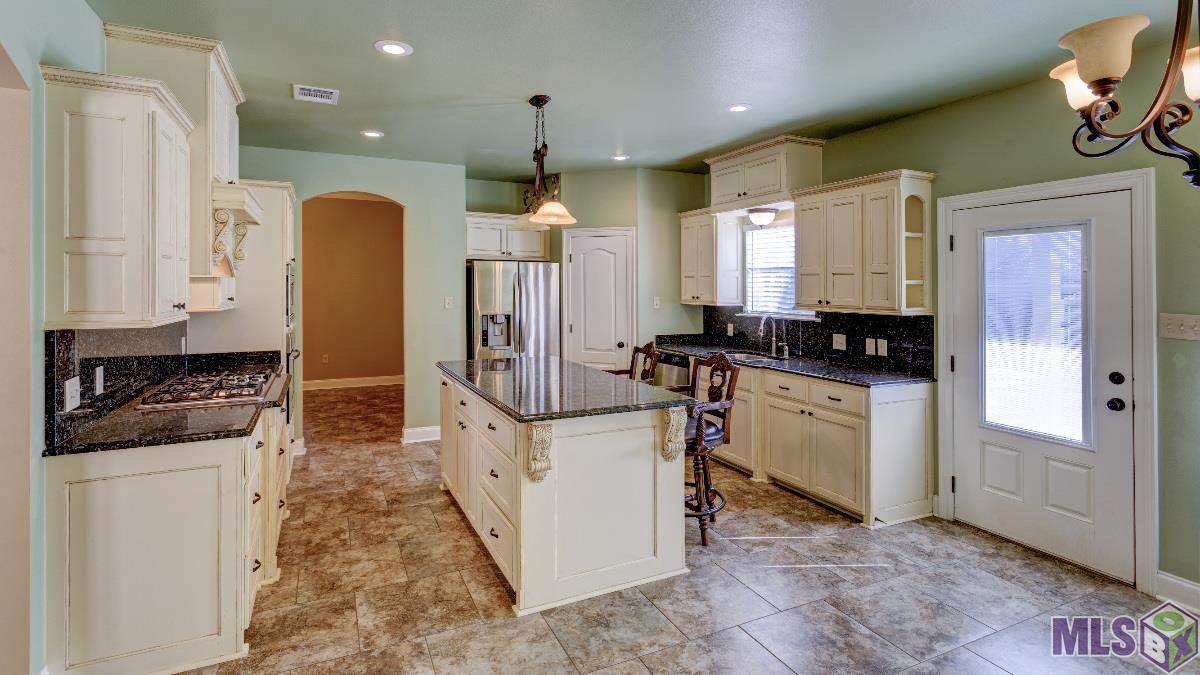 16311 Wesley Evans Road Prairieville, LA 70769 - Photo 3 of 14 Gallery Image 3