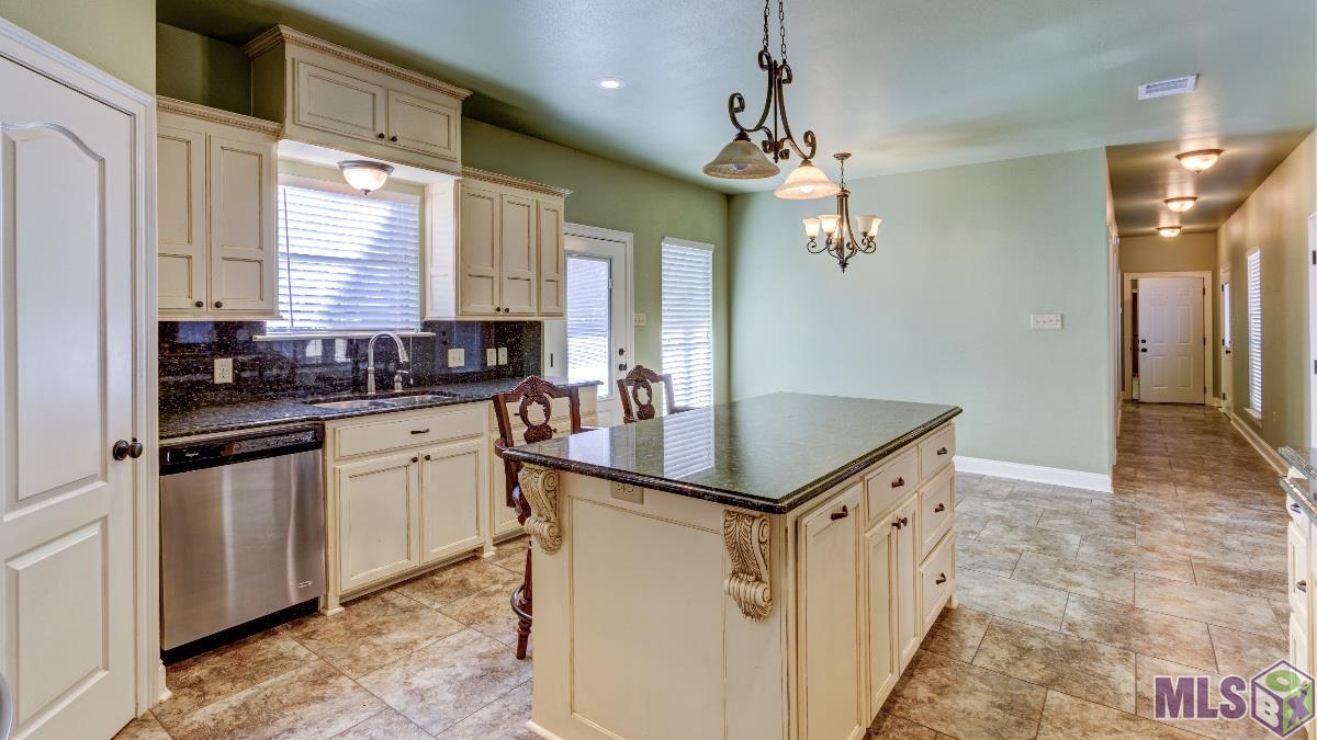 16311 Wesley Evans Road Prairieville, LA 70769 - Photo 4 of 14 Gallery Image 4