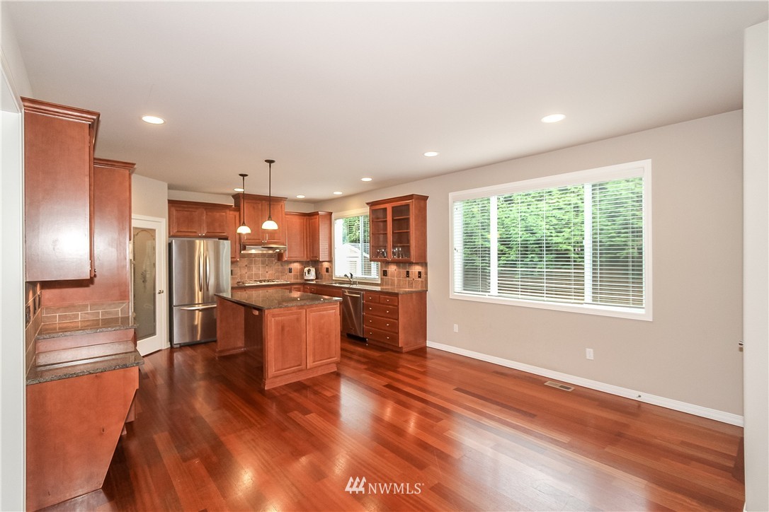 4017 214th Street Southeast Bothell, WA 98021 - Photo 8 of 25