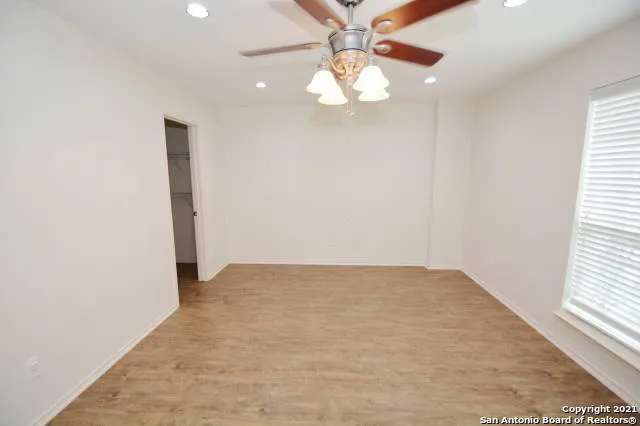 $1,800 | 9102 Granberry Pass, Universal City, TX 78148