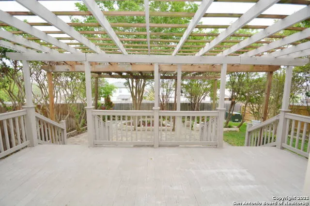 $1,800 | 9102 Granberry Pass, Universal City, TX 78148