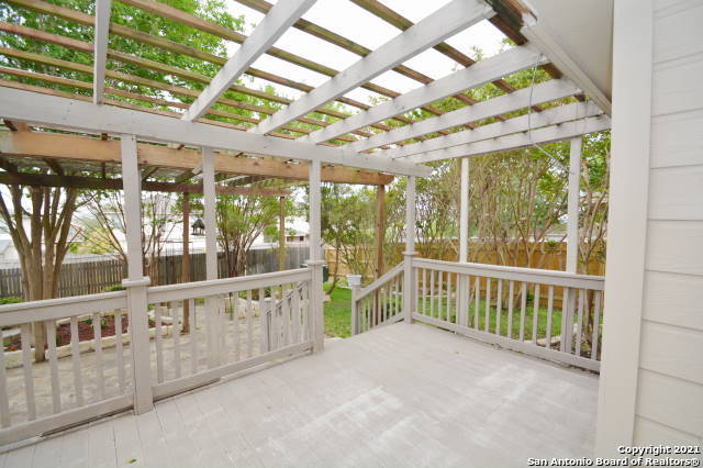 9102 Granberry Pass Universal City, TX 78148 - Photo 17 of 18