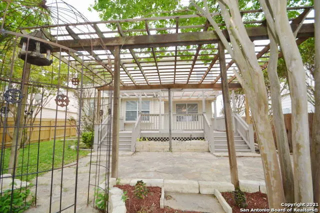 $1,800 | 9102 Granberry Pass, Universal City, TX 78148