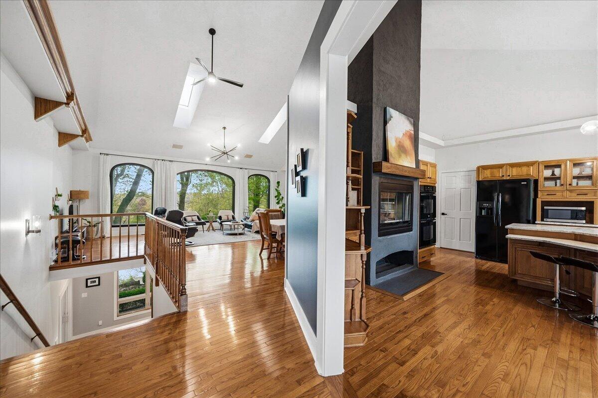 718 North Old Suman Road Valparaiso, IN 46383 - Photo 10 of 56 1200x799