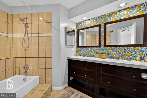 $449,999 | 41 Scarlet Sage Court, Burtonsville, MD 20866