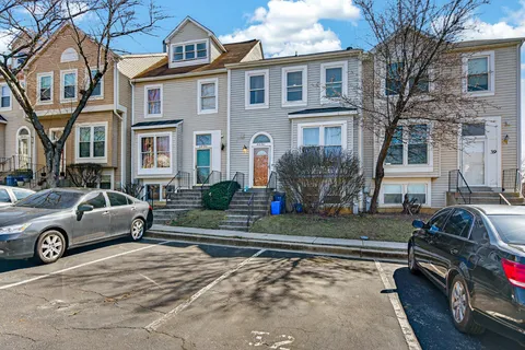 $449,999 | 41 Scarlet Sage Court, Burtonsville, MD 20866