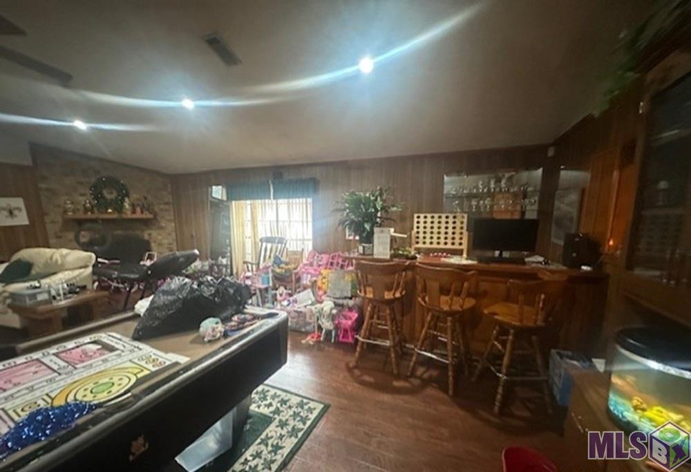 6262 Wright Drive Baton Rouge, LA 70812 - Photo 2 of 10