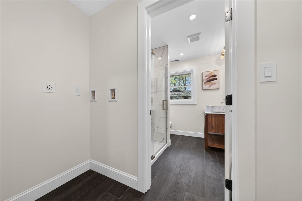8 Topeka Road Chelmsford, MA 01824 - Photo 30 of 33 Gallery Image 30