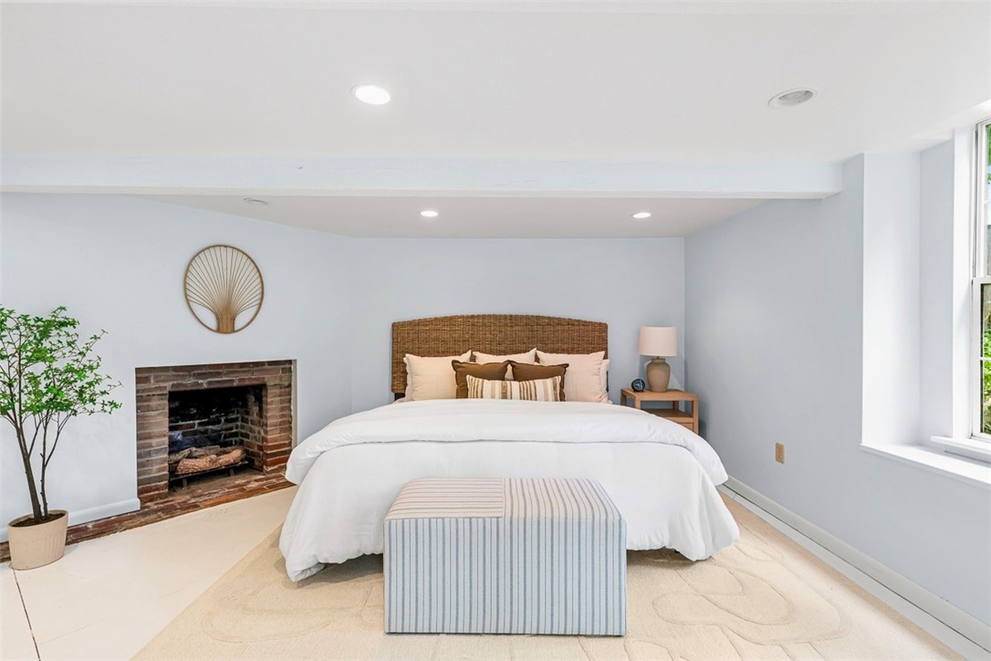 81 Mathewson Road Barrington, RI 02806 - Photo 42 of 49