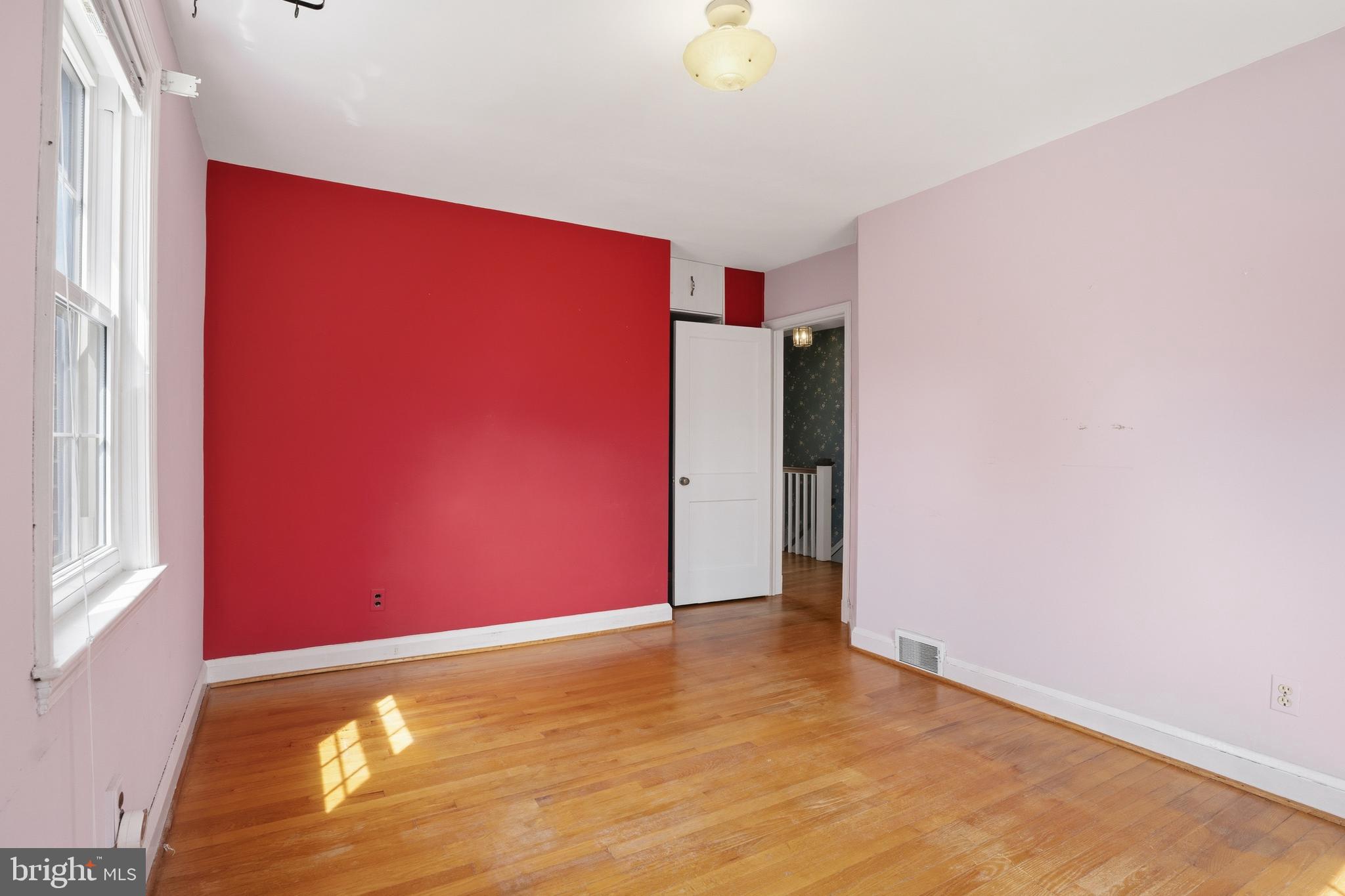 123 Glen Argyle Road Baltimore, MD 21212 - Photo 21 of 33 an empty room with a empty space