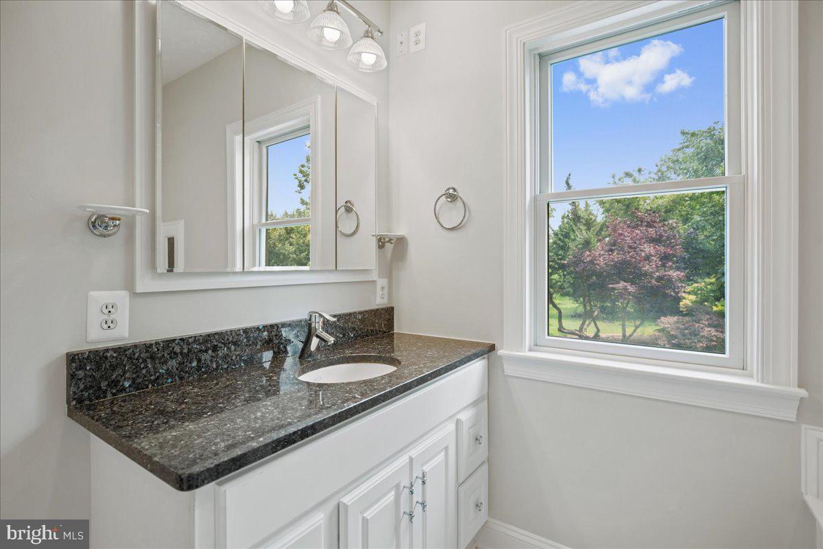 50447 Hays Beach Road Scotland, MD 20687 - Photo 50 of 77 Bathroom 2 of 2