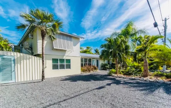 $4,350 | 2635 Koehns Avenue, Big Pine Key, FL 33043