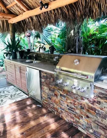 $4,350 | 2635 Koehns Avenue, Big Pine Key, FL 33043