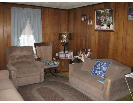 287 Mendon Road Attleboro, MA 02703 - Photo 8 of 10 Gallery Image 8