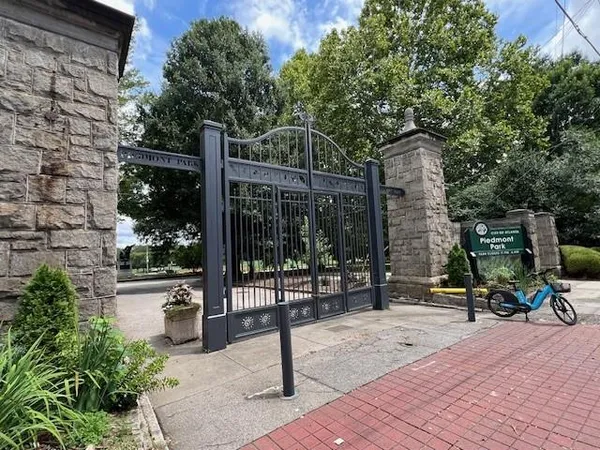 $2,700 | 259 14th Street Northeast, Unit 301, Atlanta, GA 30309