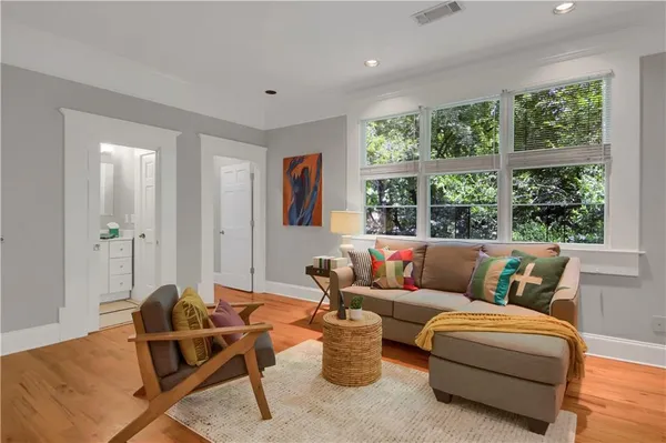 $2,700 | 259 14th Street Northeast, Unit 301, Atlanta, GA 30309