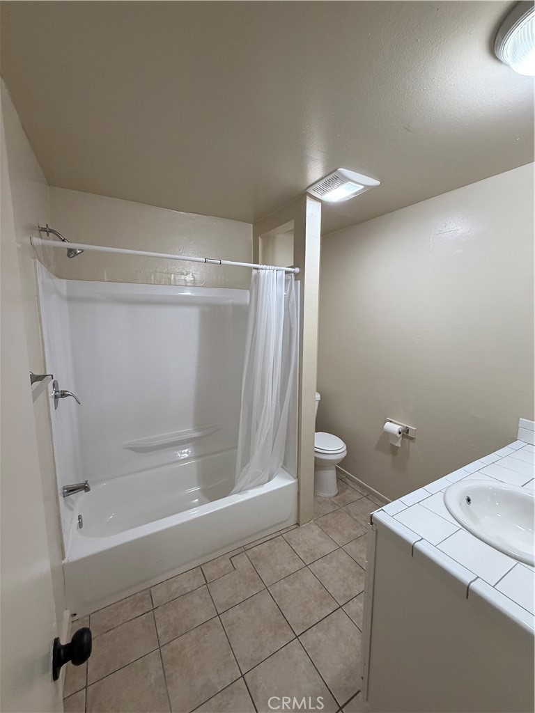 4694 Bandera Street, Unit B Montclair, CA 91763 - Photo 10 of 19