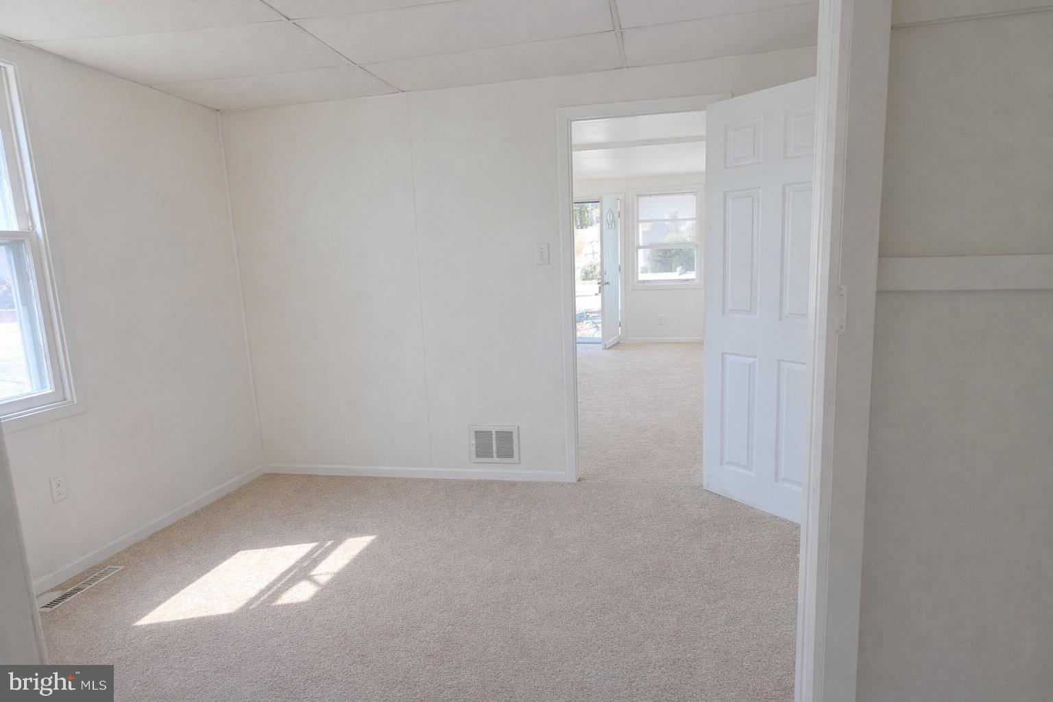 171 Erial Road Clementon, NJ 08021 - Photo 6 of 23
