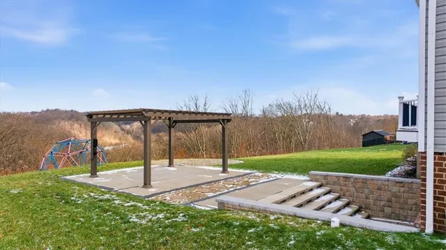 $850,000 | 286 Buckingham Drive, Pittsburgh, PA 15237