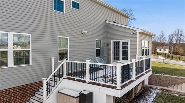 $850,000 | 286 Buckingham Drive, Pittsburgh, PA 15237