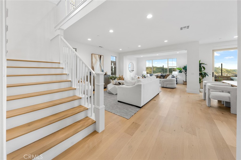 206 Collino Irvine, CA 92602 - Photo 5 of 74 Furniture shown in photos is virtual staging only.