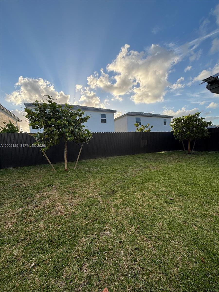 16144 Southwest 148th Place Miami, FL 33187 - Photo 11 of 29