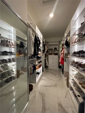 $880,000 | 16144 Southwest 148th Place, Miami, FL 33187