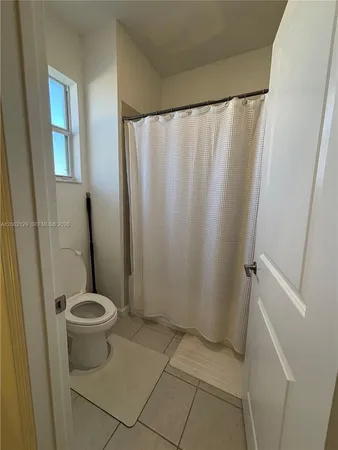 $880,000 | 16144 Southwest 148th Place, Miami, FL 33187