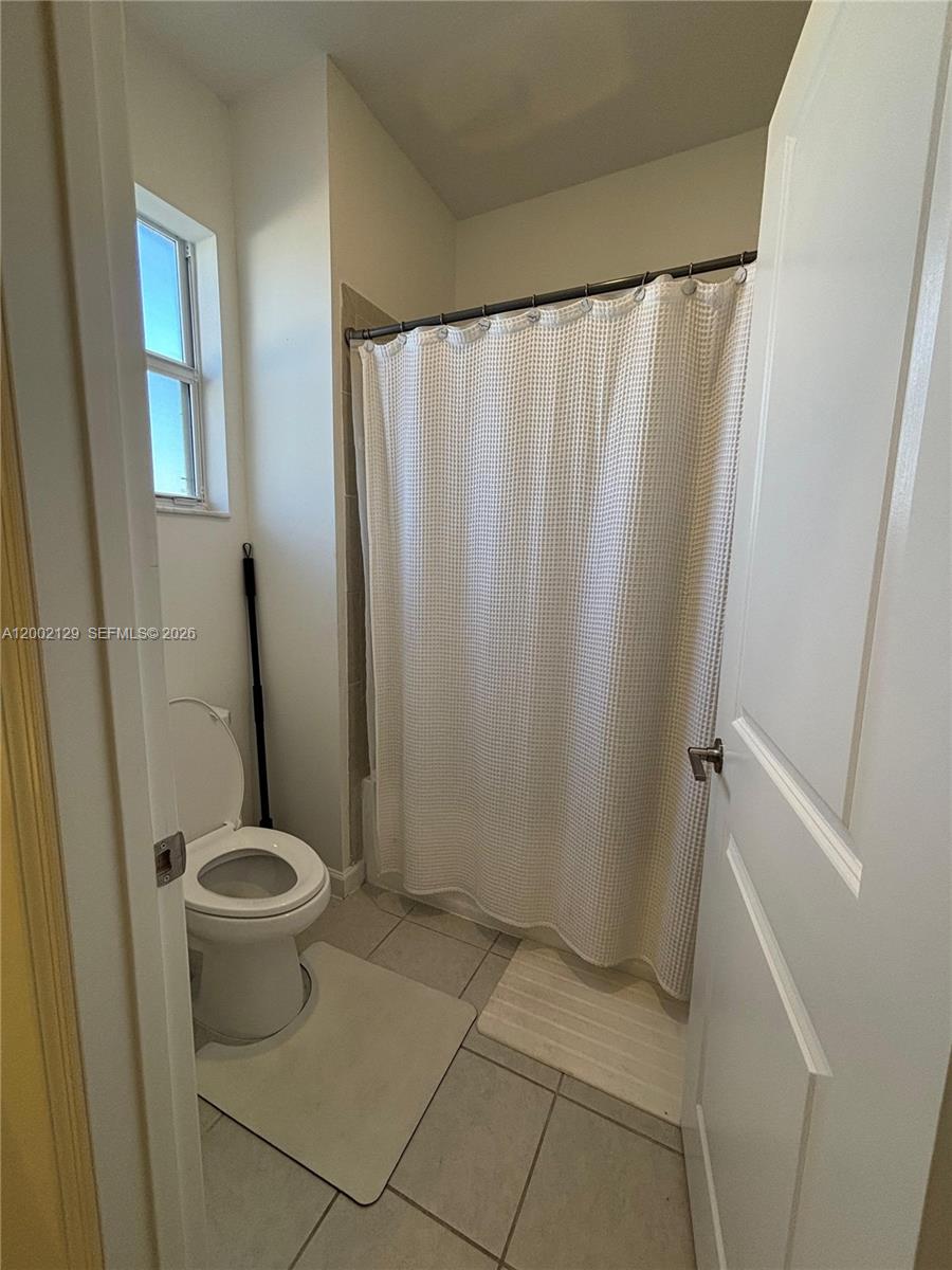 16144 Southwest 148th Place Miami, FL 33187 - Photo 21 of 29