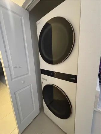 $880,000 | 16144 Southwest 148th Place, Miami, FL 33187