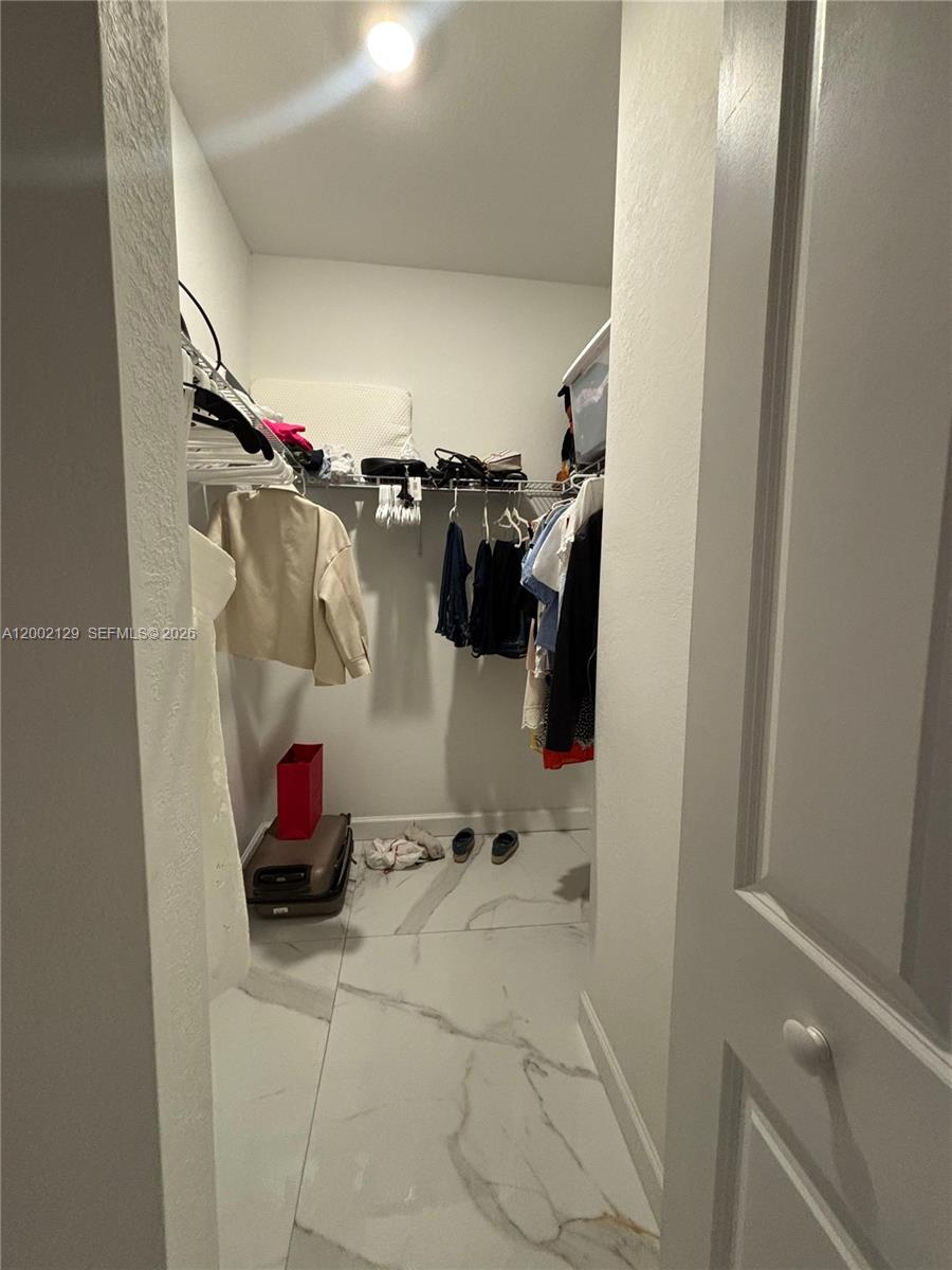 16144 Southwest 148th Place Miami, FL 33187 - Photo 29 of 29 In-laws suite