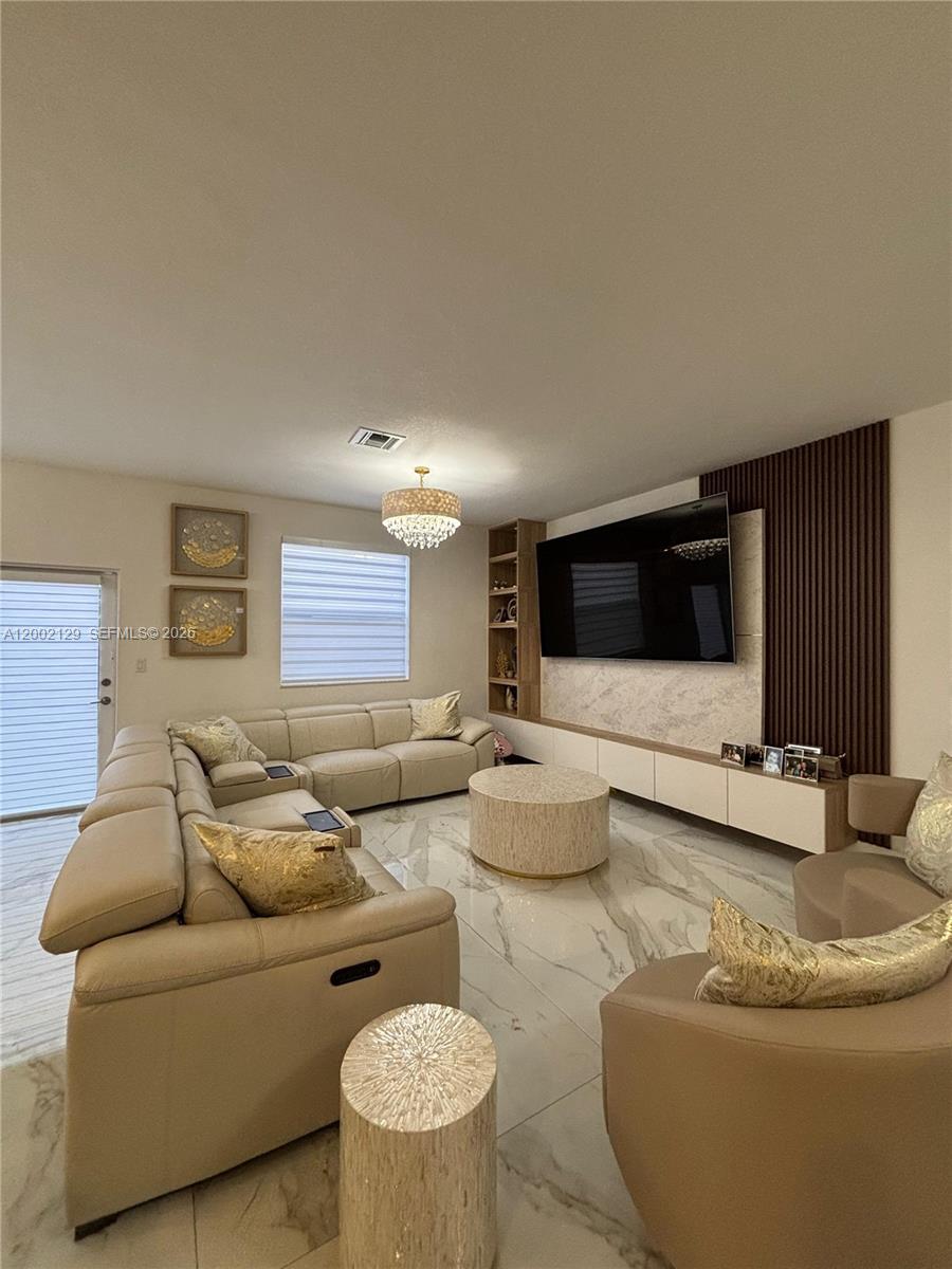 16144 Southwest 148th Place Miami, FL 33187 - Photo 6 of 29