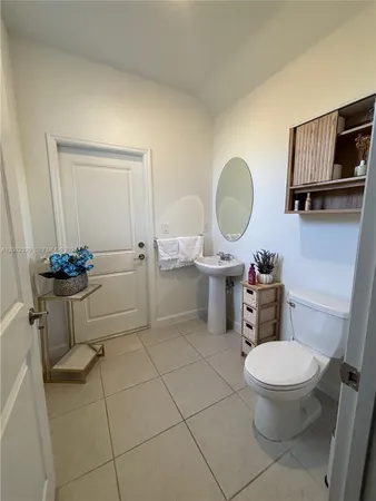 $880,000 | 16144 Southwest 148th Place, Miami, FL 33187