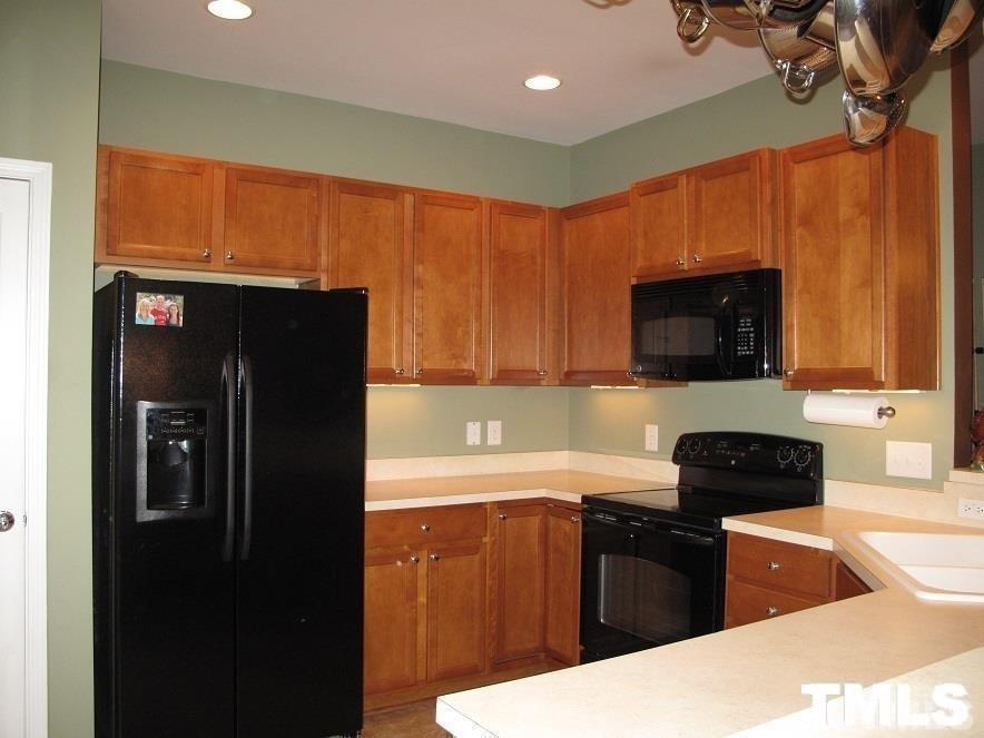 8705 Owl Roost Place Raleigh, NC 27617 - Photo 4 of 10