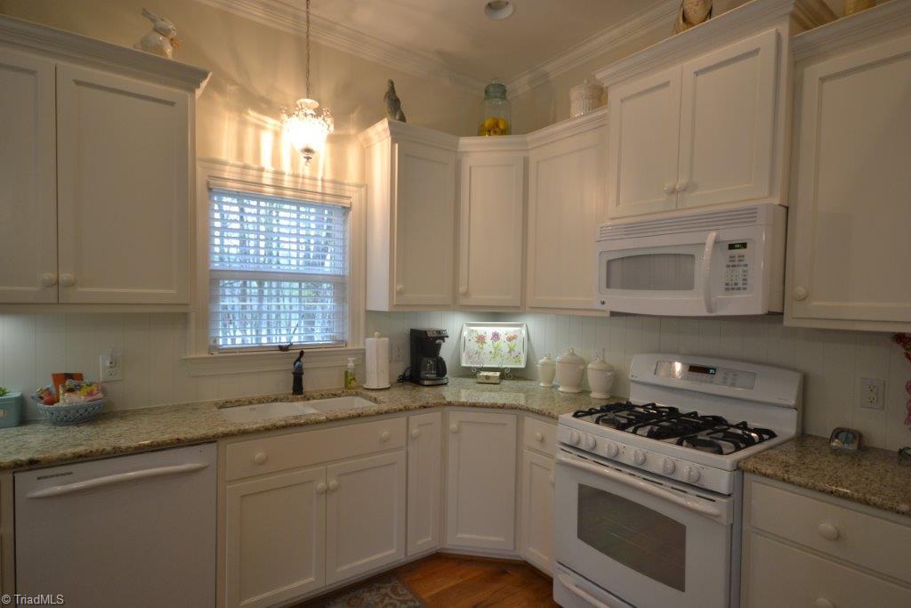 4958 Tigers Den Road Randleman, NC 27317 - Photo 7 of 25 Kitchen