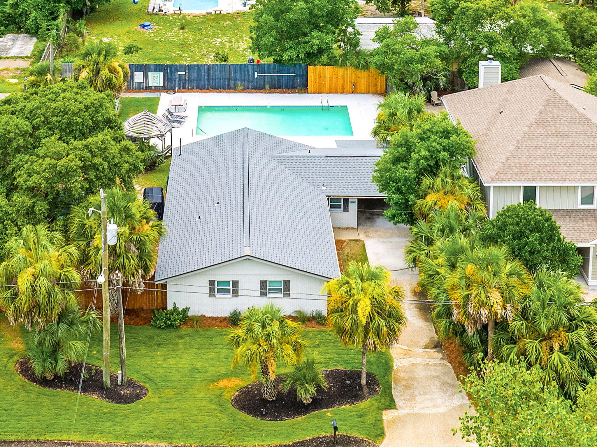 190 Cobb Road Panama City Beach, FL 32413 - Photo 3 of 43 3-web-or-mls-190-cobb-rd