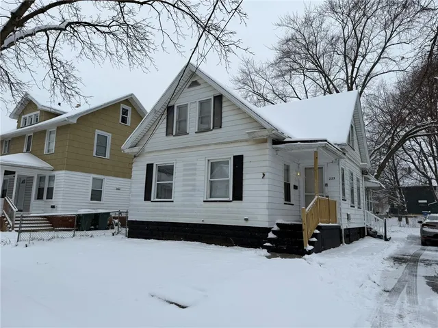 $149,900 | 225 Wetmore Park, Rochester, NY 14606